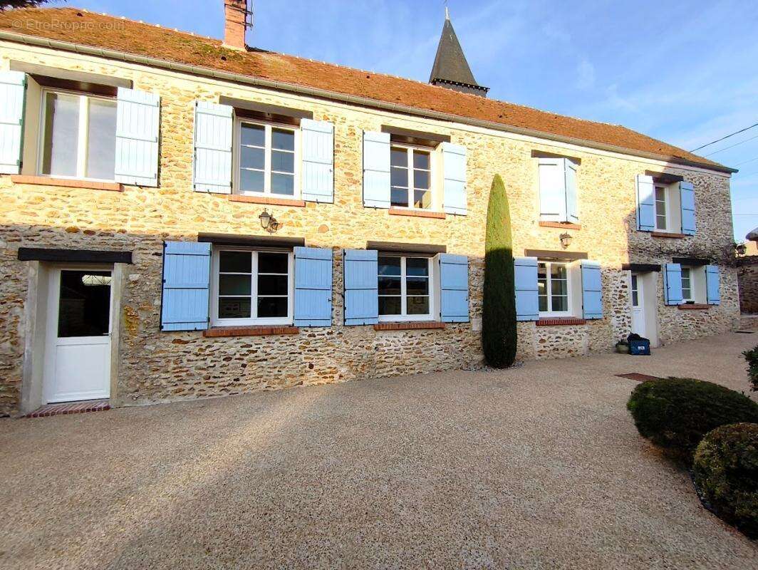 Maison à DAGNY