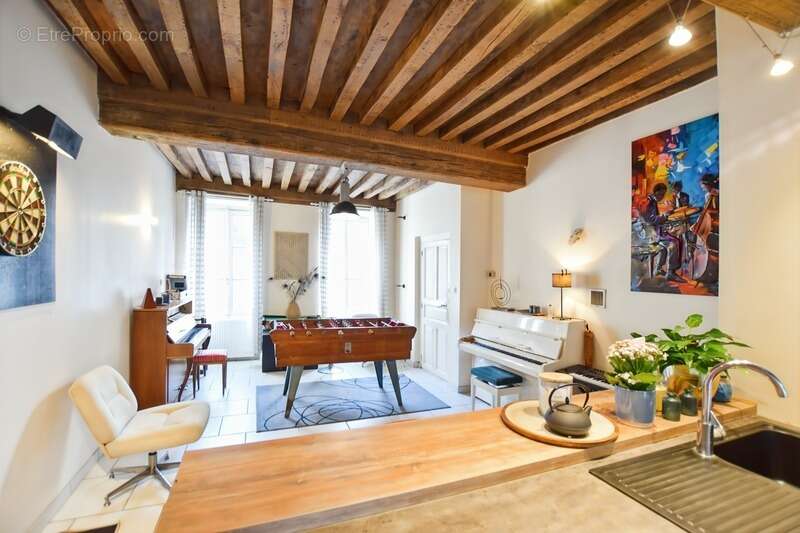 Maison ancienne de 201 m2 avec terrain, à COUCHES (71) - photo 18