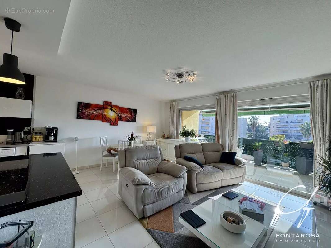 Appartement à FREJUS