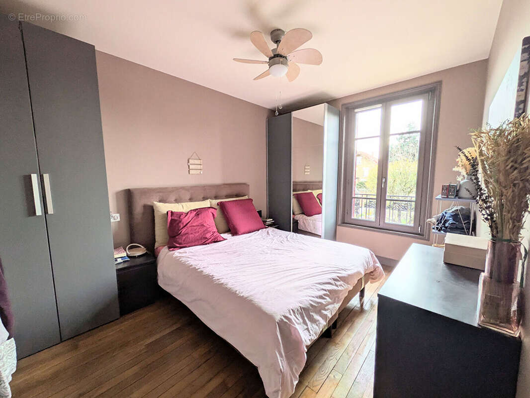 Maison à VILLEMOMBLE