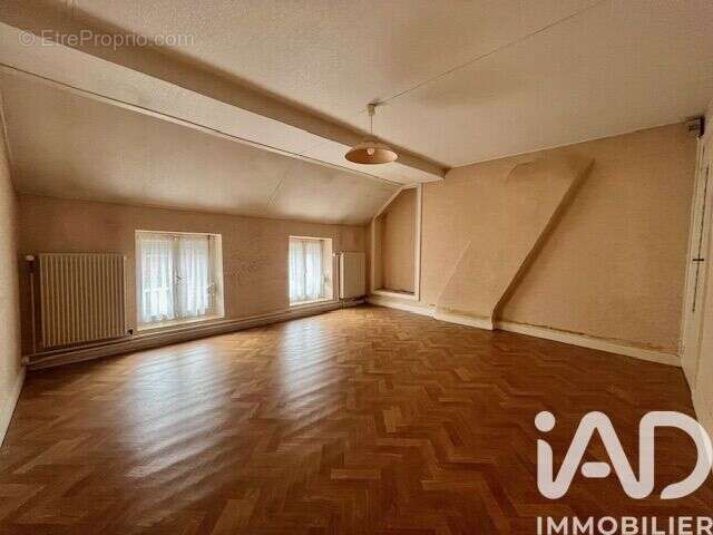 Photo 4 - Maison à LOUVROIL