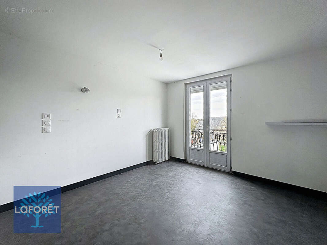 Maison à SAINT-AUBIN-DU-CORMIER