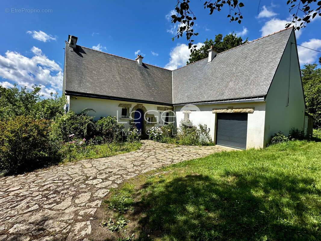 Maison à QUIMPERLE