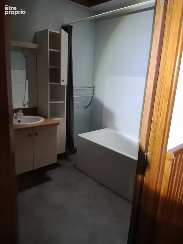 Maison 5 pièces 138 m² à vendre à Usson-Du-Poitou (86350) - photo 9