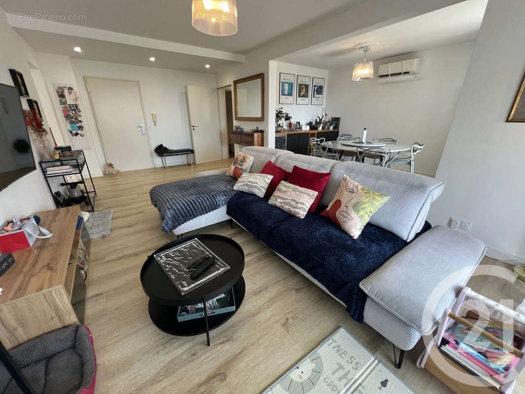 Appartement 106 m² à San-Martino-Di-Lota  - photo 3