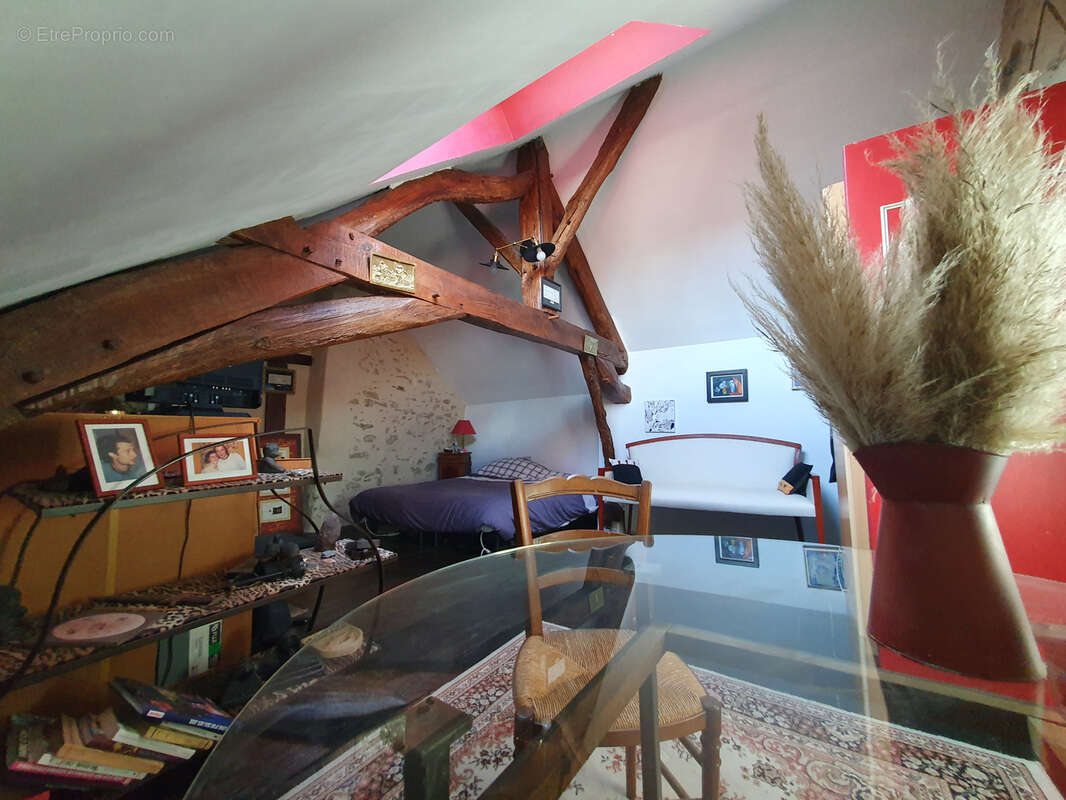 Maison à SAINT-POURCAIN-SUR-SIOULE