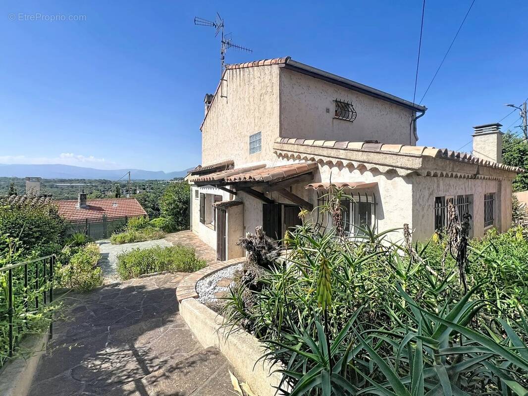 Maison à ANTIBES