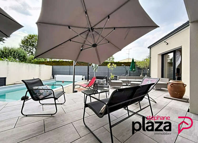 Maison à SAINT-SULPICE-DE-ROYAN