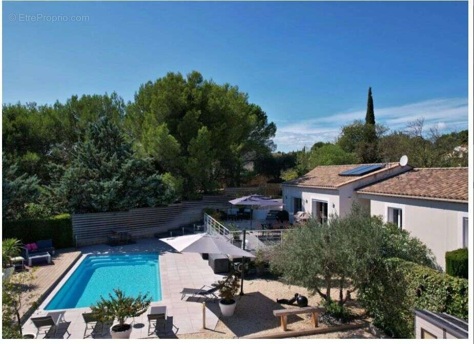 Maison à NIMES