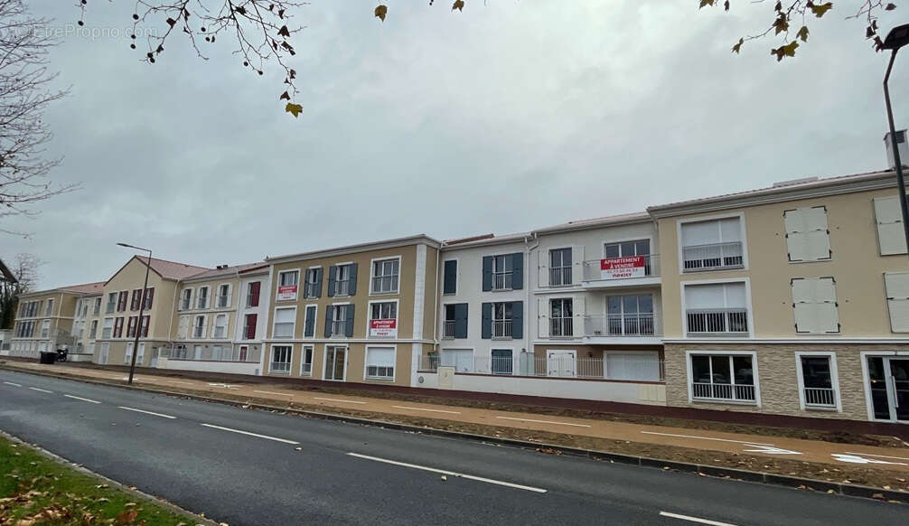 Appartement à LA QUEUE-EN-BRIE