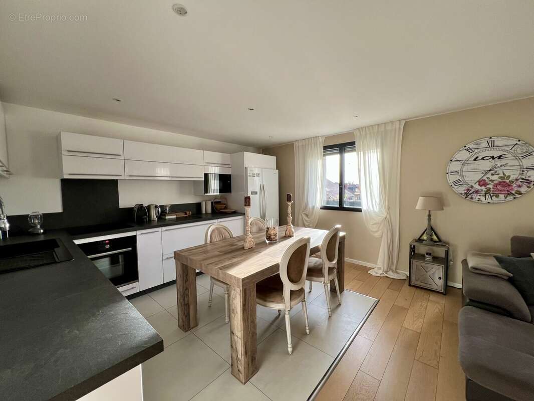 Appartement à MESSERY