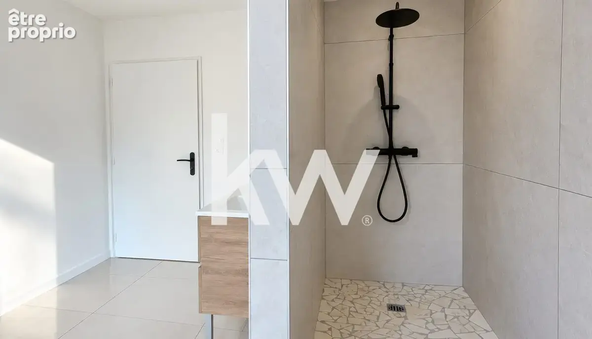 Maison 4 pièces 115 m² à vendre à Saint-Etienne (42100) - photo 7