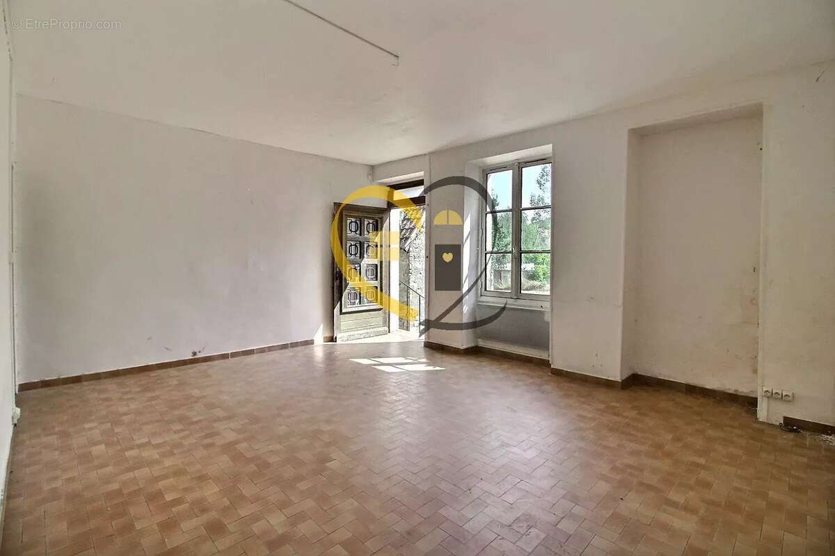 Maison à CHATEAUNEUF-SUR-CHER