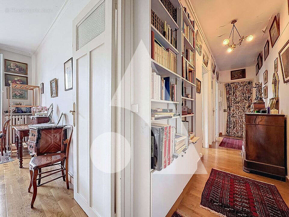 Appartement à RUEIL-MALMAISON