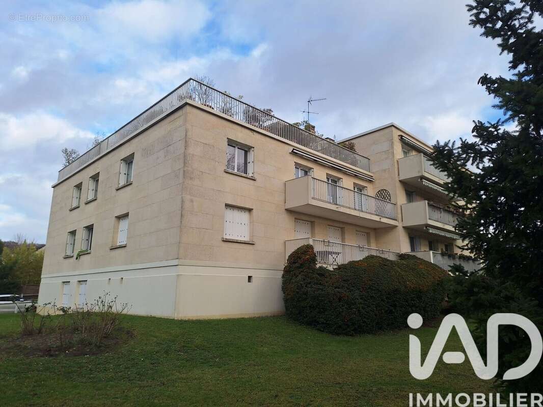 Photo 2 - Appartement à MARGENCY