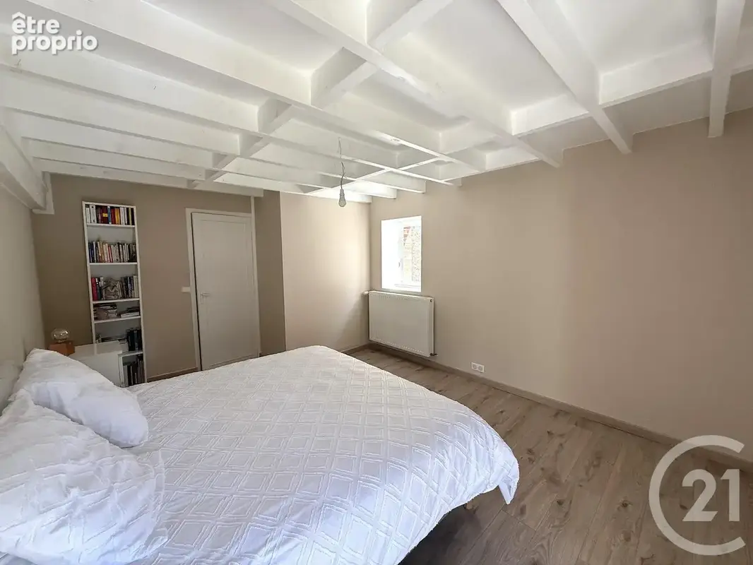 Maison 6 pièces 150 m² à vendre à Sury-En-Vaux (18300) - photo 10