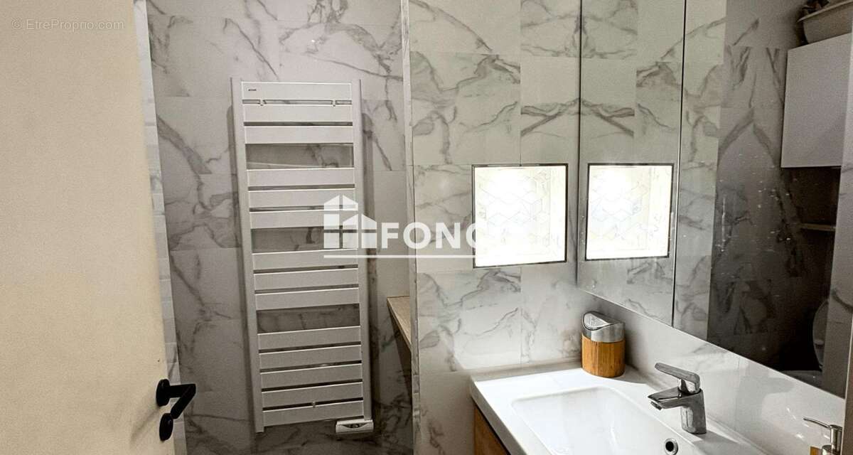 Appartement à COLOMBES