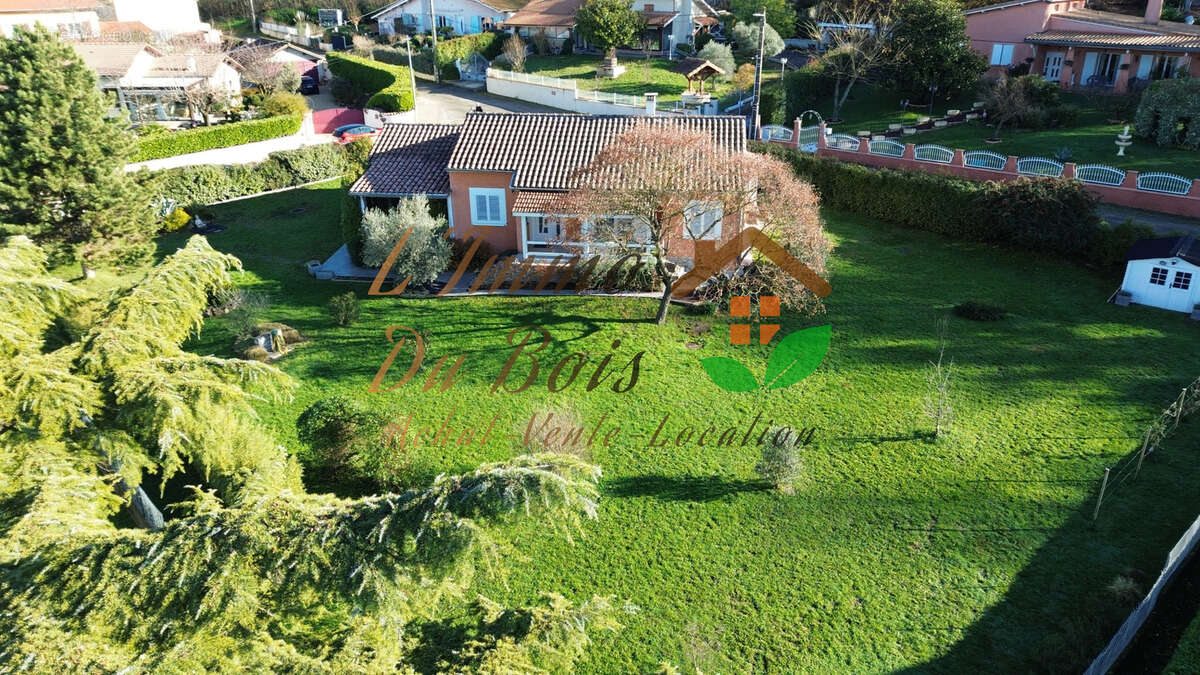Maison à AGNIN