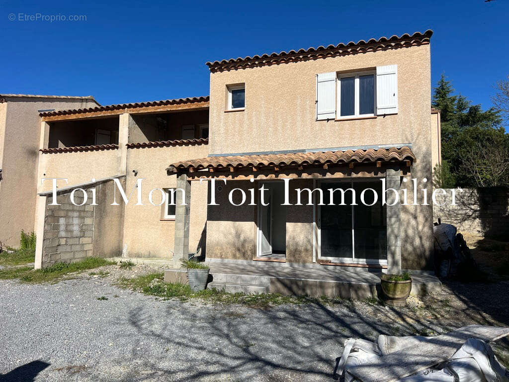Maison à QUISSAC