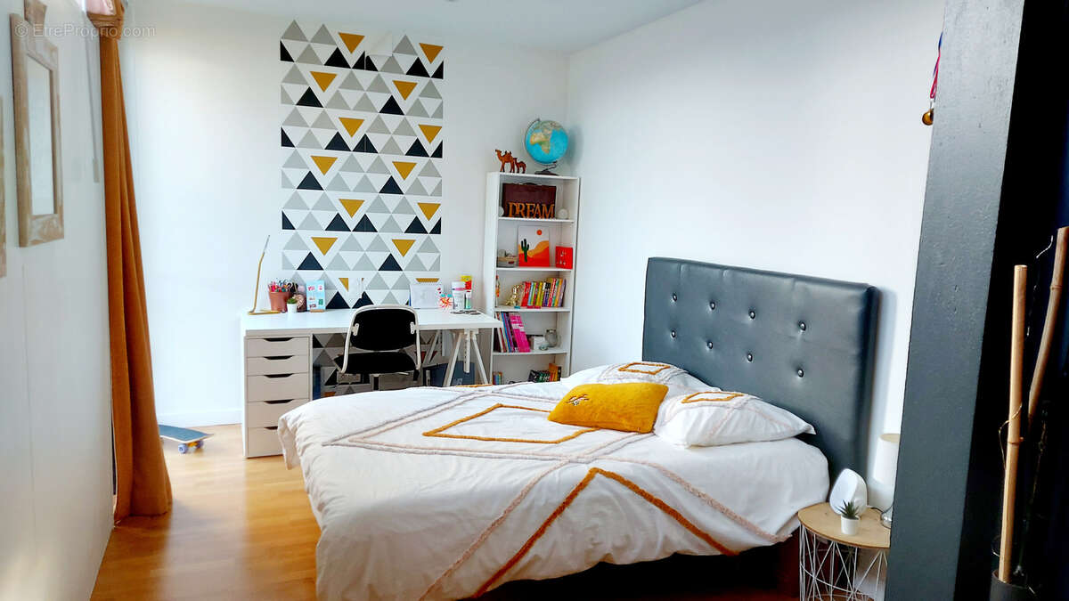 Maison à LES HERBIERS