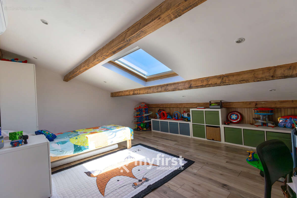 Appartement à OLLIOULES