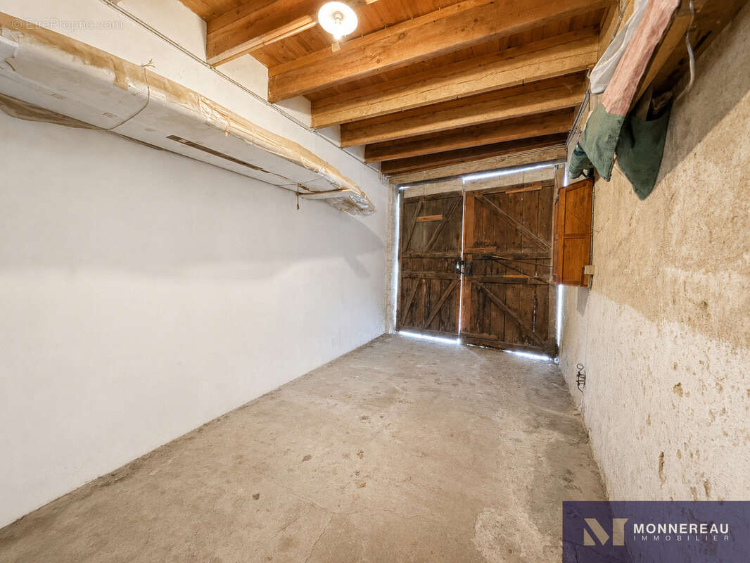 Maison bourgeoise avec parc et piscine en coeur de ville - photo 24
