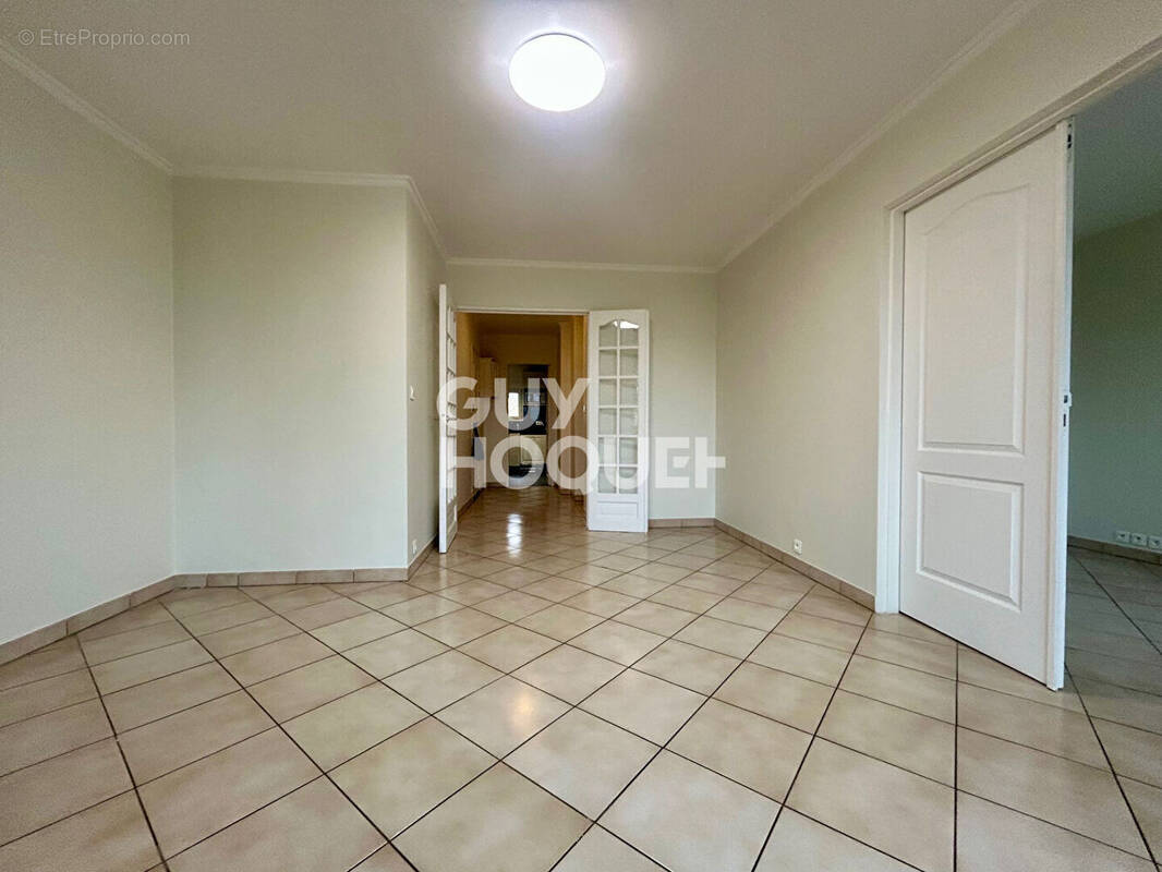 Appartement à NEUILLY-SUR-MARNE