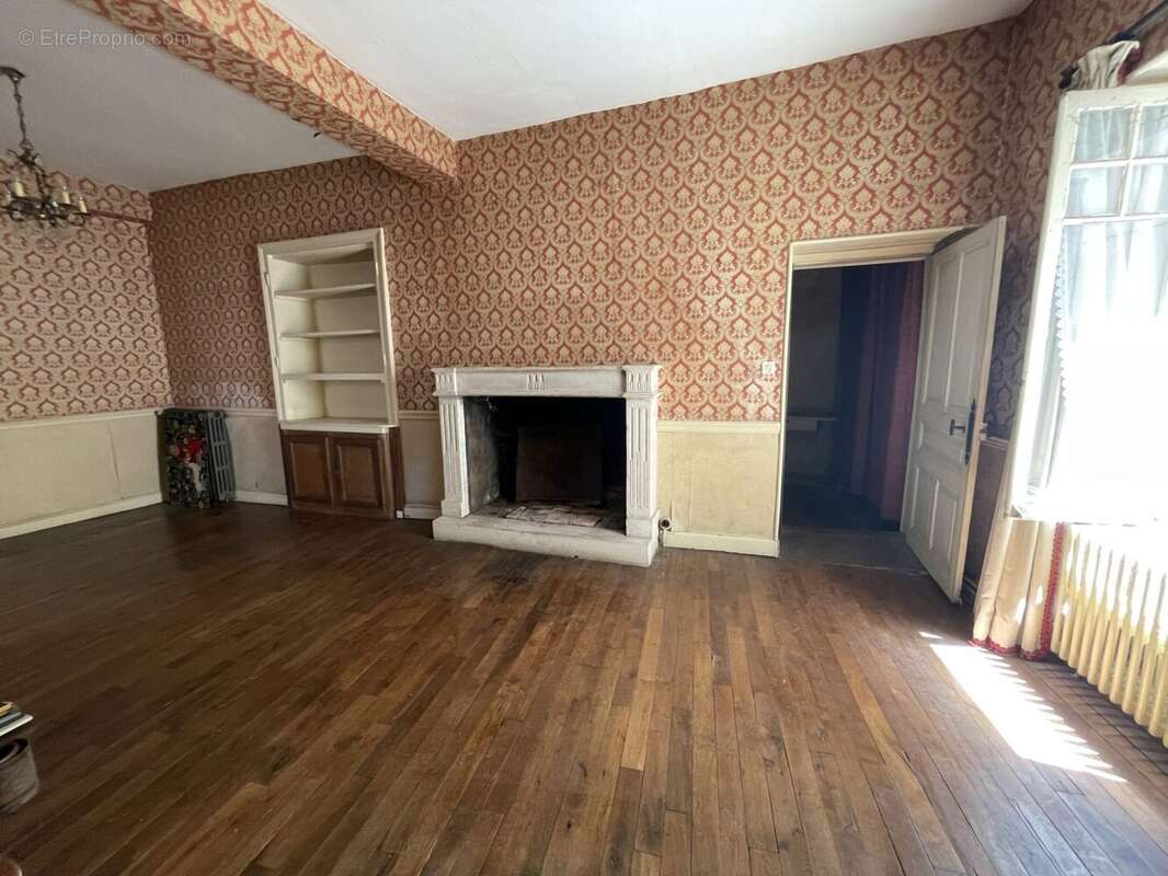 Maison à CHAUVIGNY