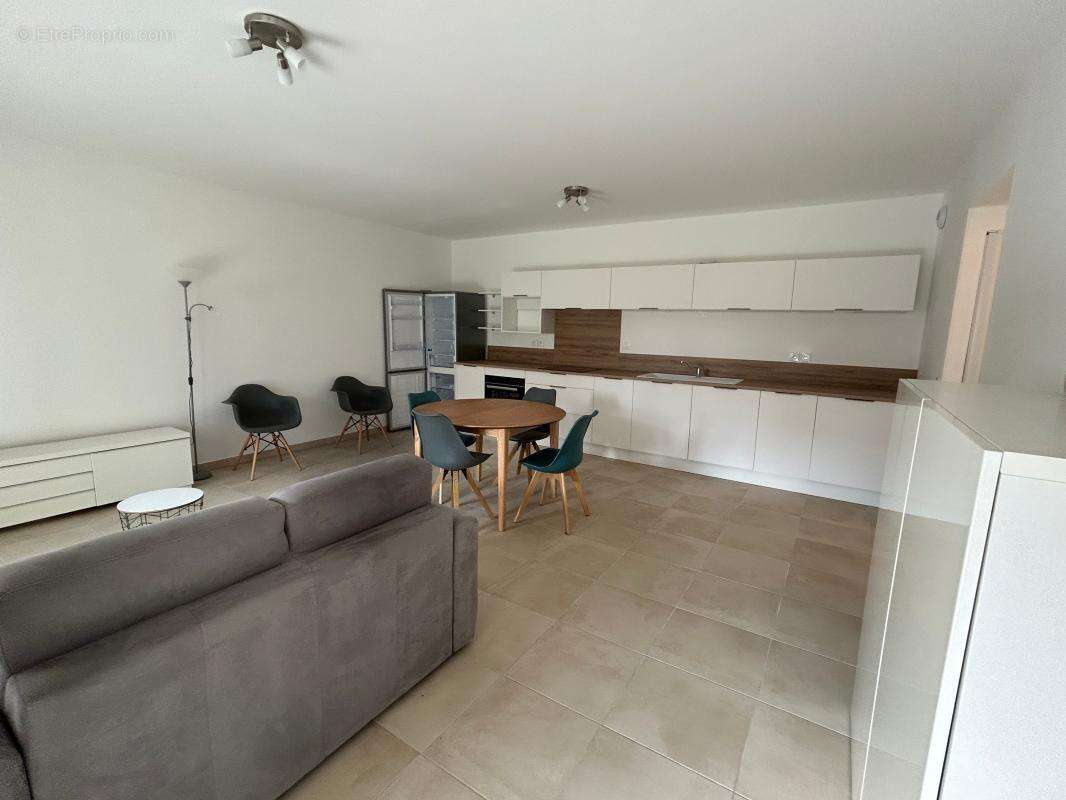 Appartement à VAISON-LA-ROMAINE