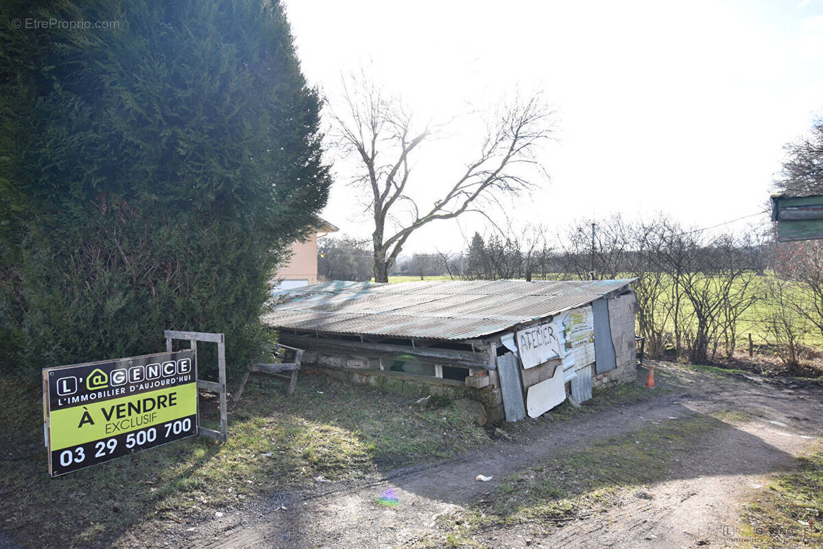 Terrain à SAULCY-SUR-MEURTHE