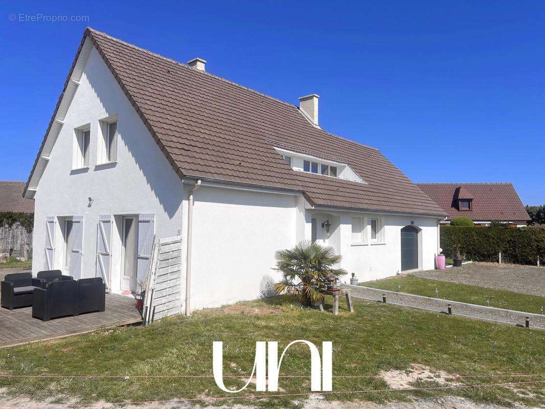 Maison à HERMANVILLE-SUR-MER