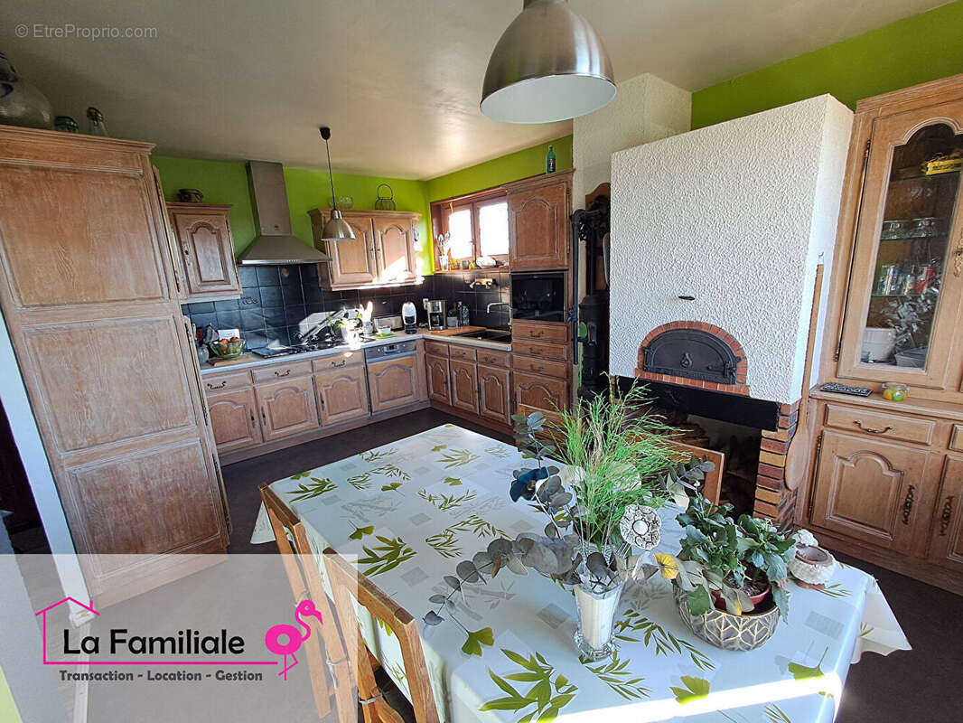 Maison à LE CLERJUS