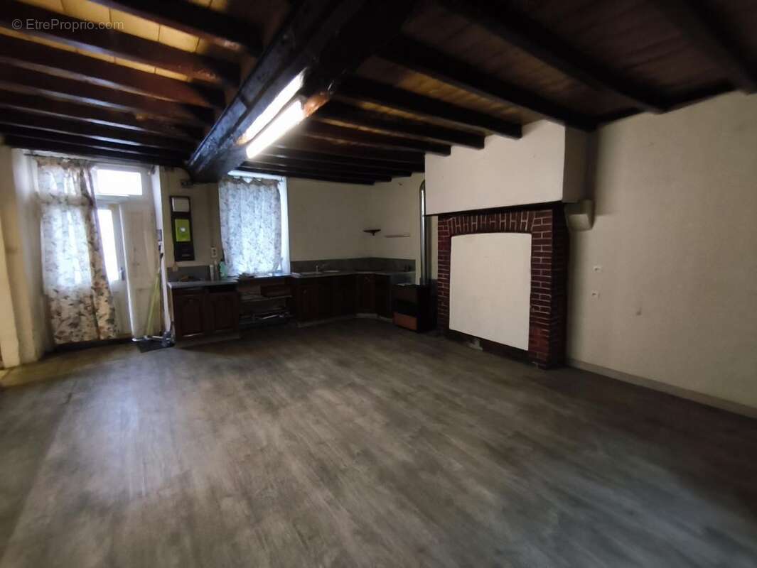 Maison 47 m² à Saint-Bomer-Les-Forges  - photo 2