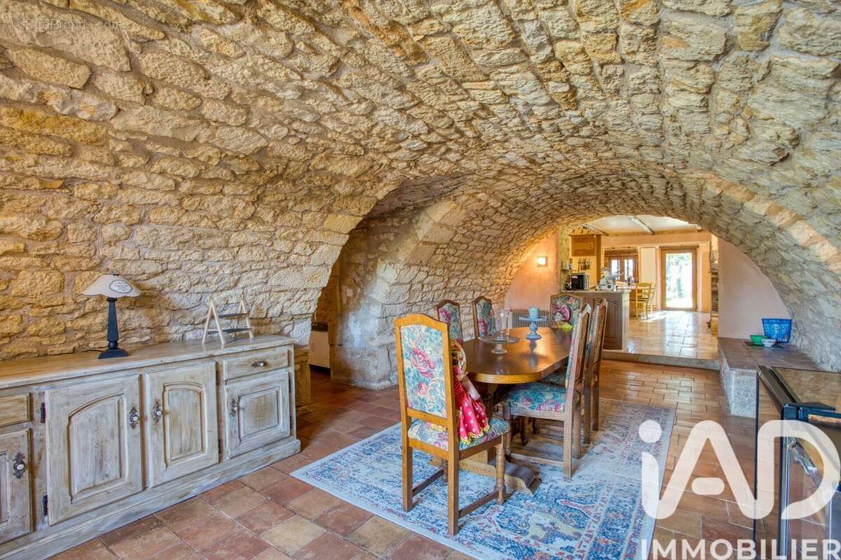 Photo 8 - Maison à PUY-L'EVEQUE