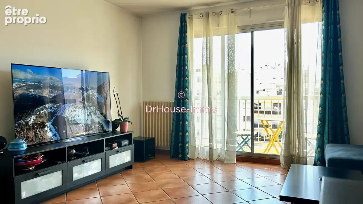 Appartement 2 pièces 75 m² à vendre à Toulon (83000) - photo 9