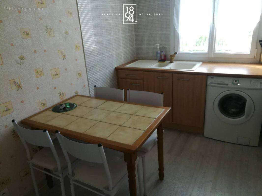 Appartement à LYON-8E