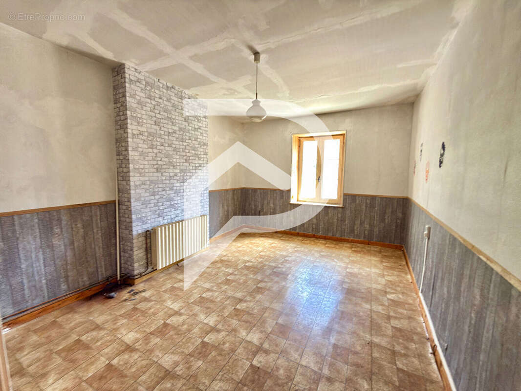 Maison à BELMONT