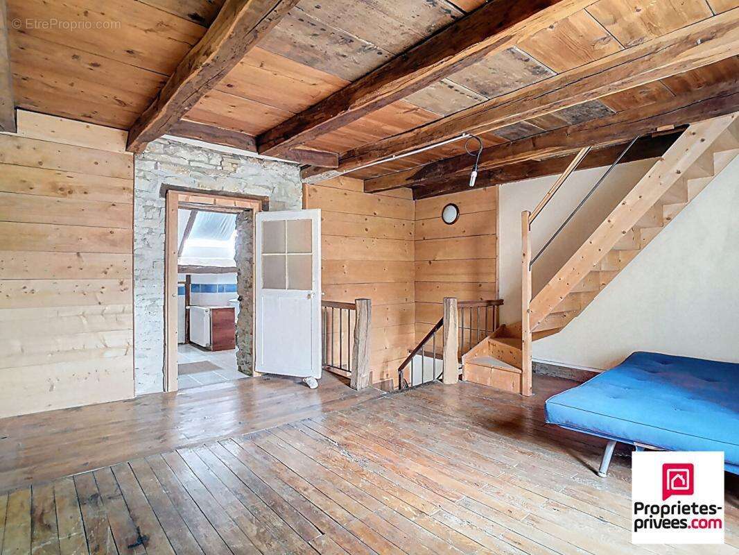 Maison en pierre  Courchaton 5 pièces 138 m2 + dépendance 90 m2 - photo 10