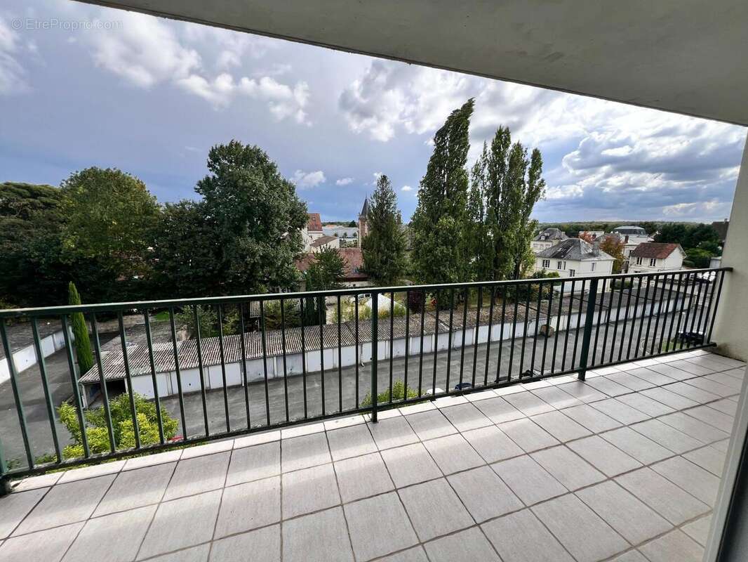 Photo 8 - Appartement à VILLERS-COTTERETS