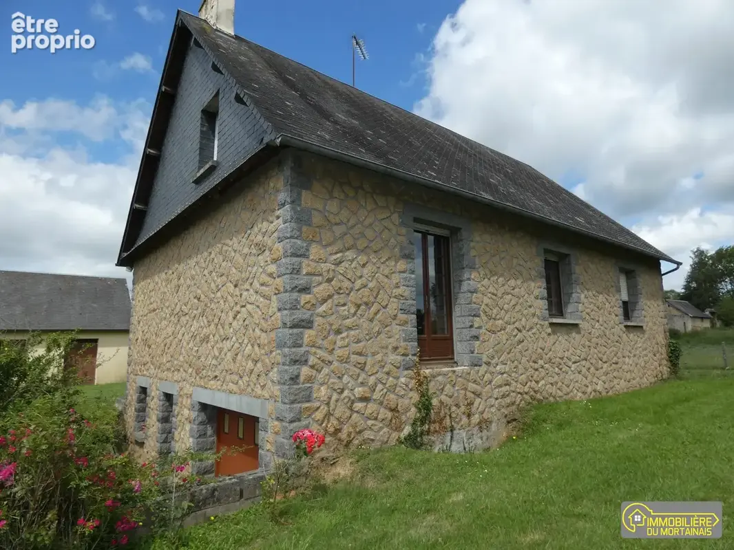 Maison 4 pièces 89 m² à vendre à Barenton (50720) - photo 1