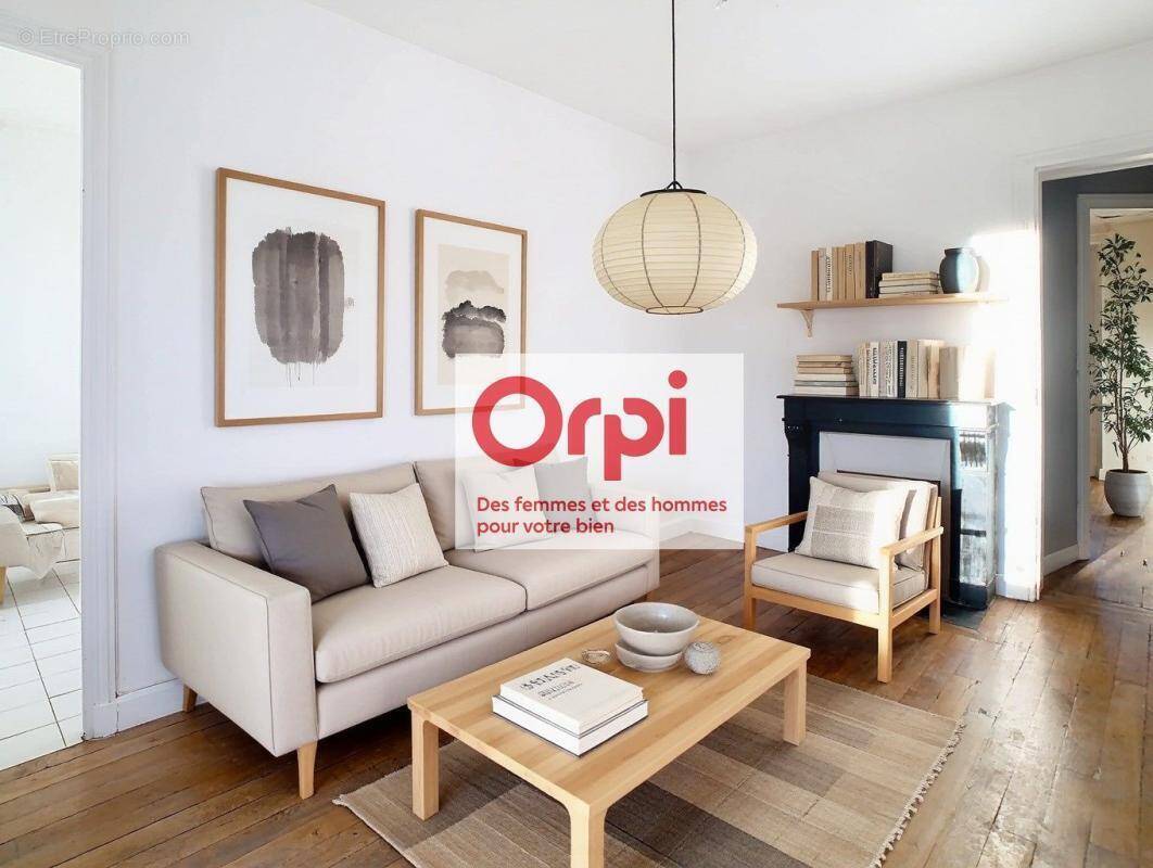 Appartement à ISSY-LES-MOULINEAUX