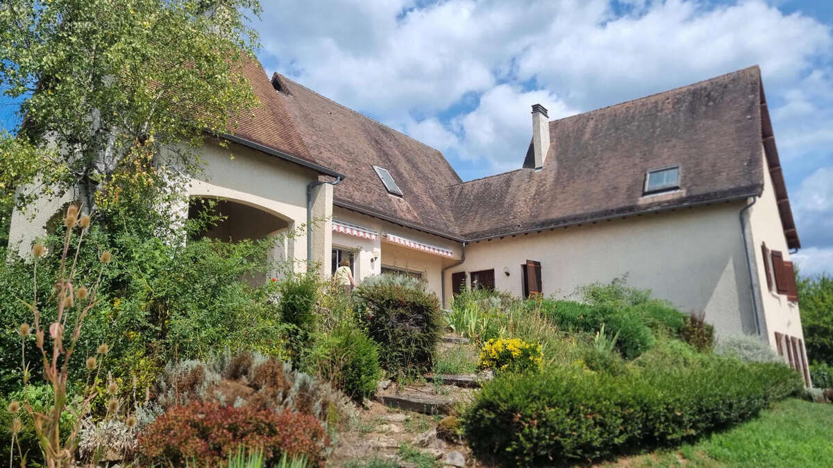 Villa proche centre ville - photo 14