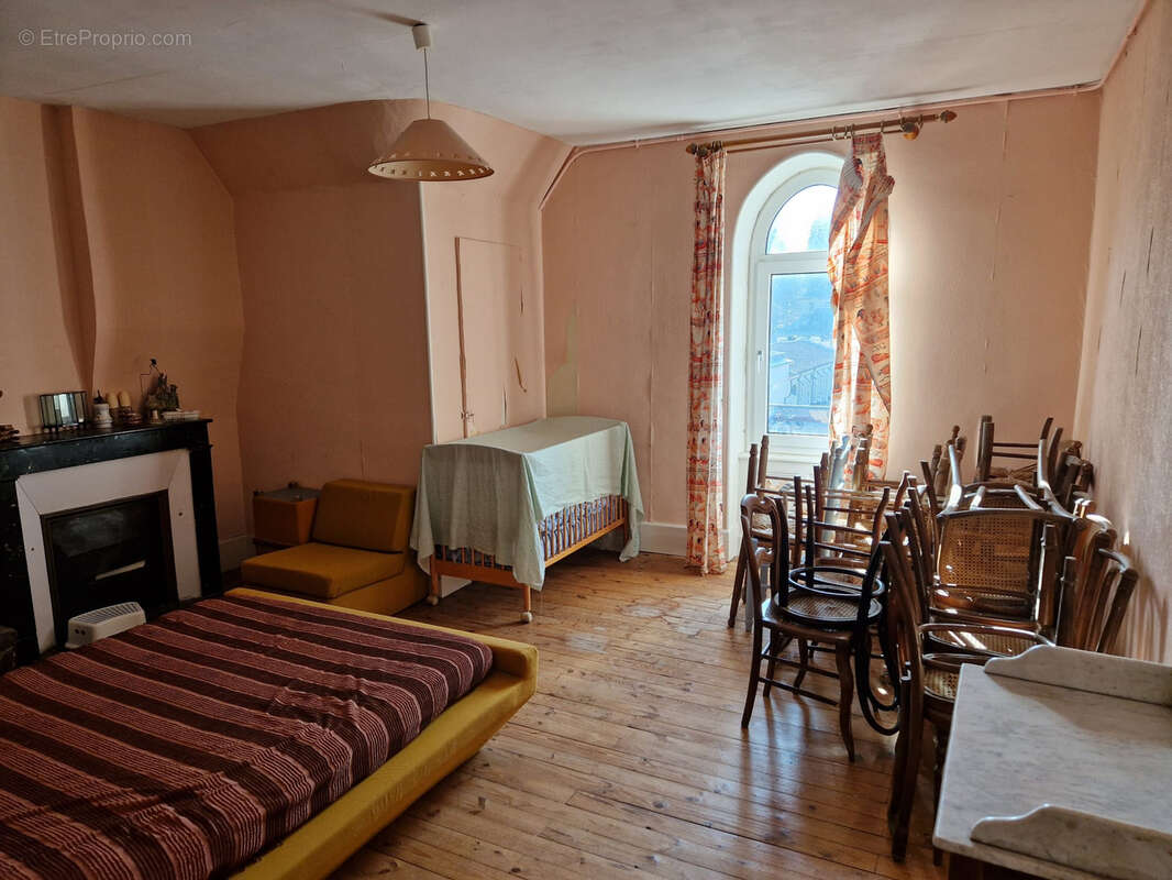 Appartement à LA BOURBOULE