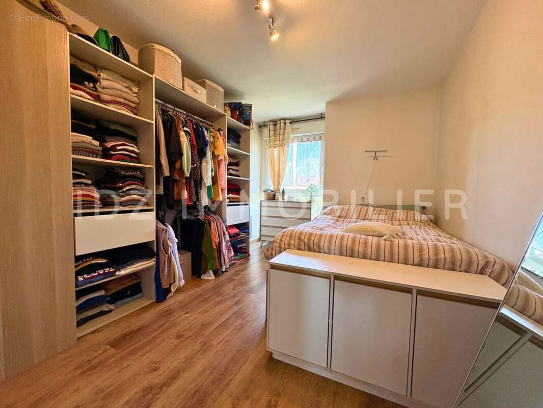 Appartement 73 m² à Saint-Louis  - photo 5