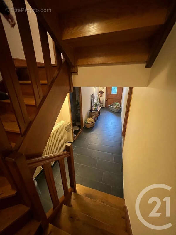 Maison à REILHAC
