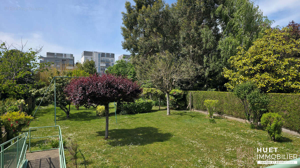 Maison à BRUZ