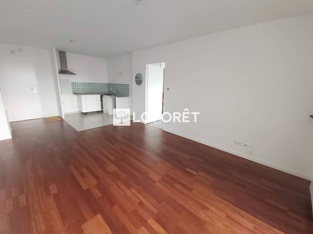 Appartement à VILLEMOMBLE