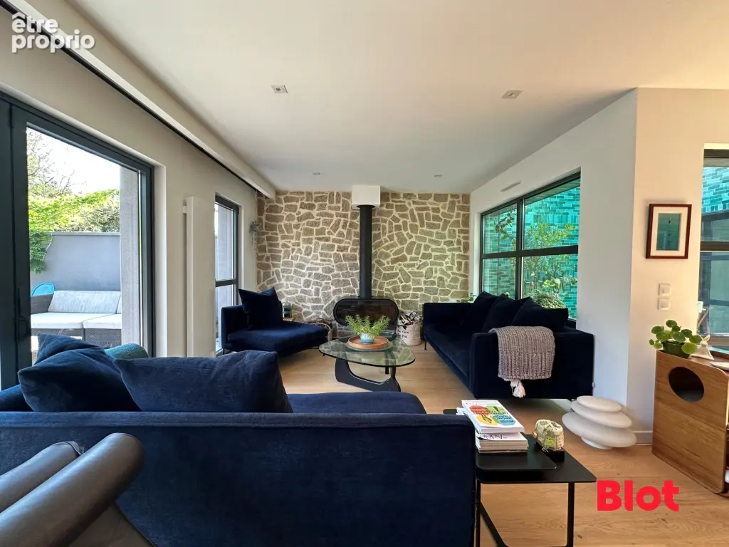 Maison 389 m² à Rennes  - photo 4
