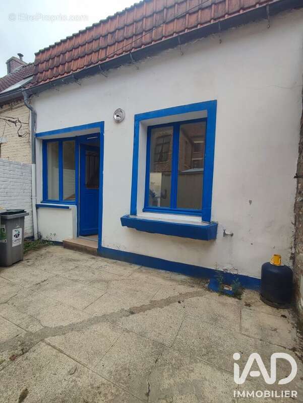 Maison 50 m² à Aire-Sur-La-Lys  - photo 2