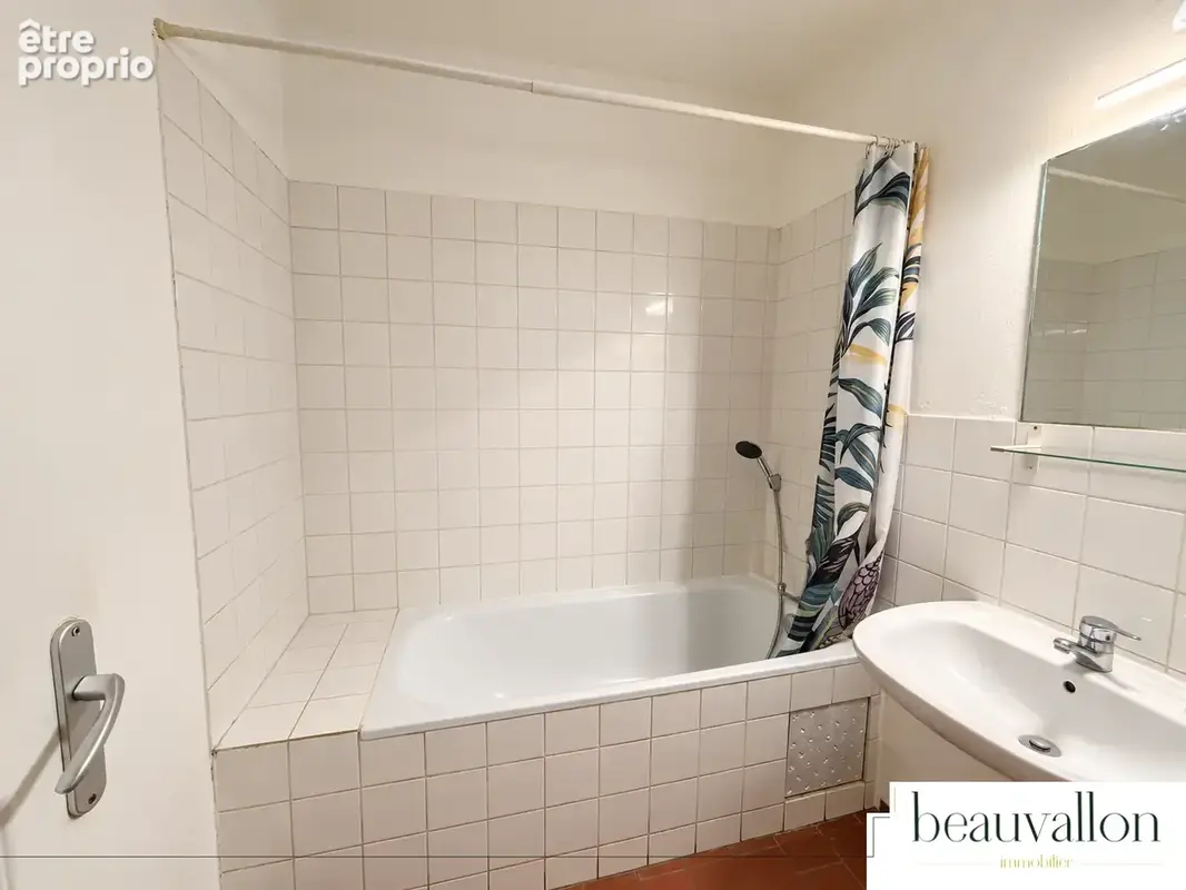 Vente T3 78m2 Marseille 13001 Belsunce - photo 6